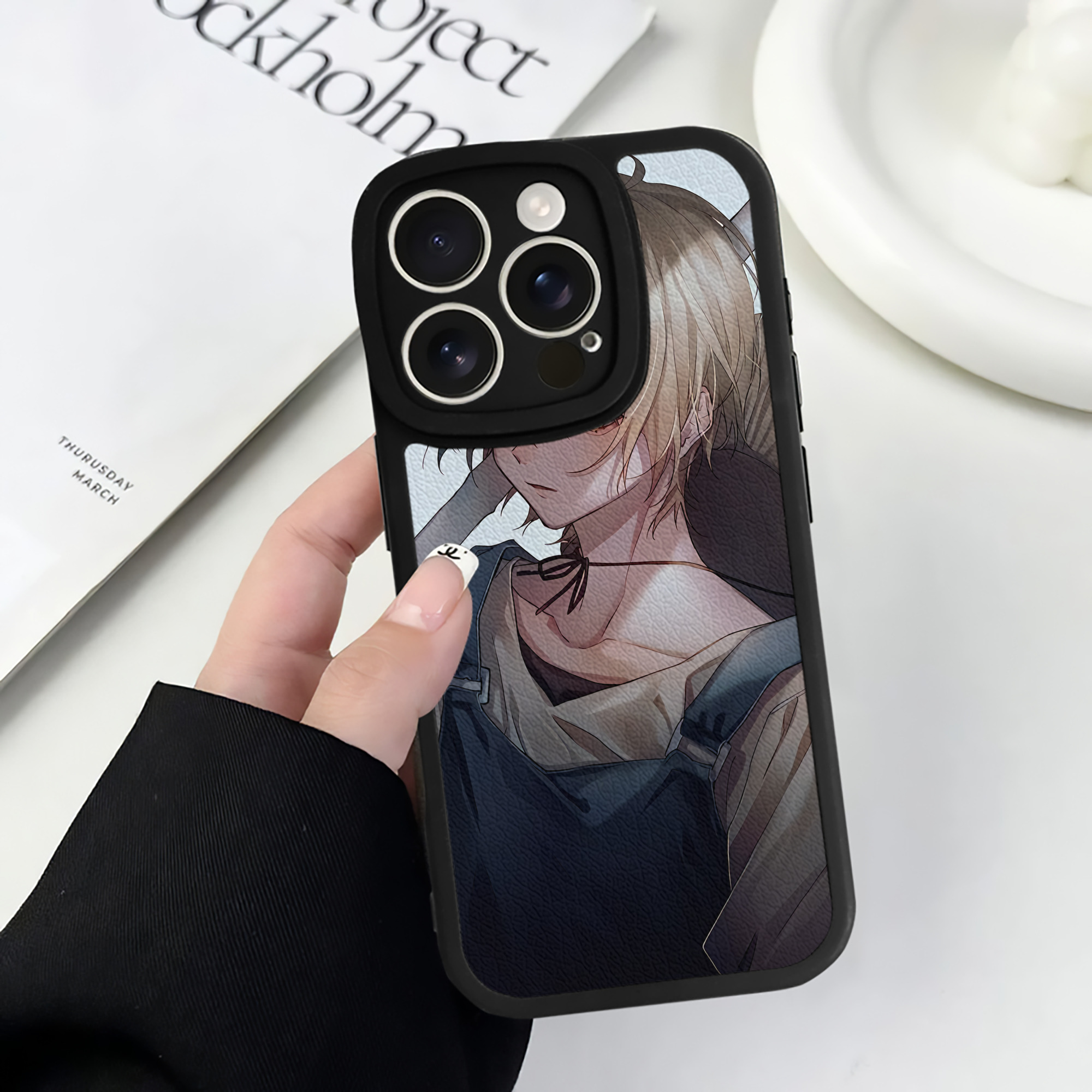 （画像用） 文豪ストレイドッグス Bungo Stray Dogs 【iPhone 16シリーズ対応】シリコンスマホケース（レザー調） 材質：シリコン